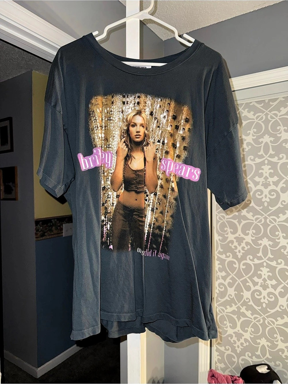 Daydreamer Britney Spears Oops! I Did It Again Tour Tee Gray